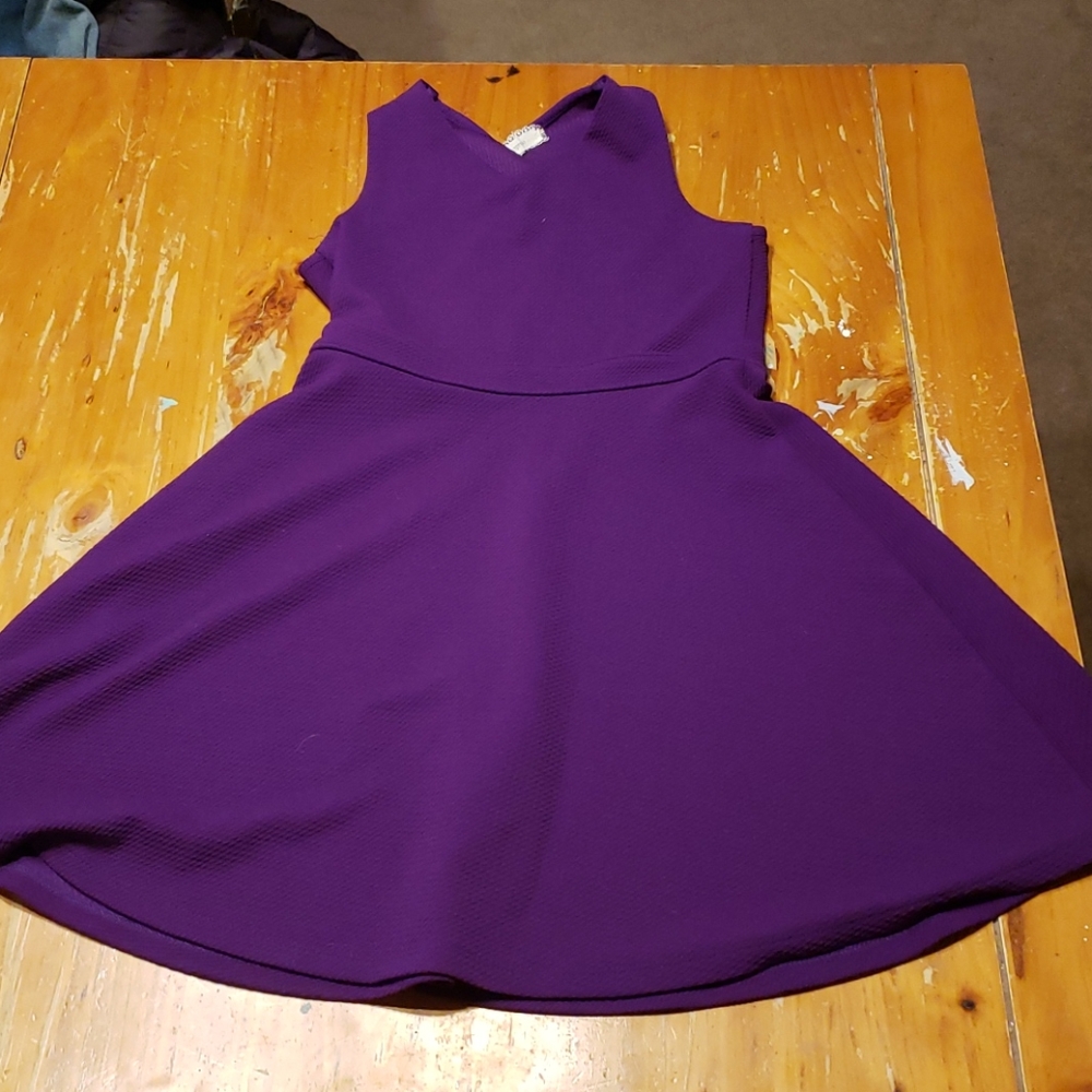 Girls dress